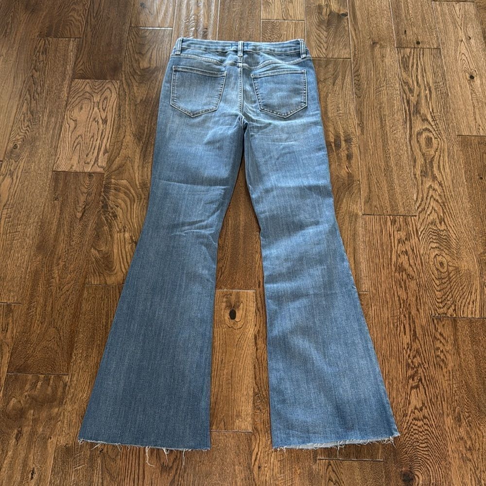 Studio Blue flare jeans. Sz 28 - Picture 3 of 3